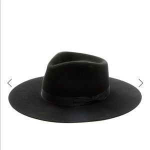 Shyanne black felt wide brim hat